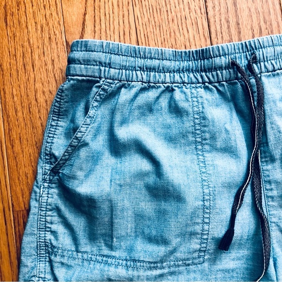 J.CREW Seaside Chambray Blue Elasticized Waist Short Women’s Size M - Picture 5 of 9